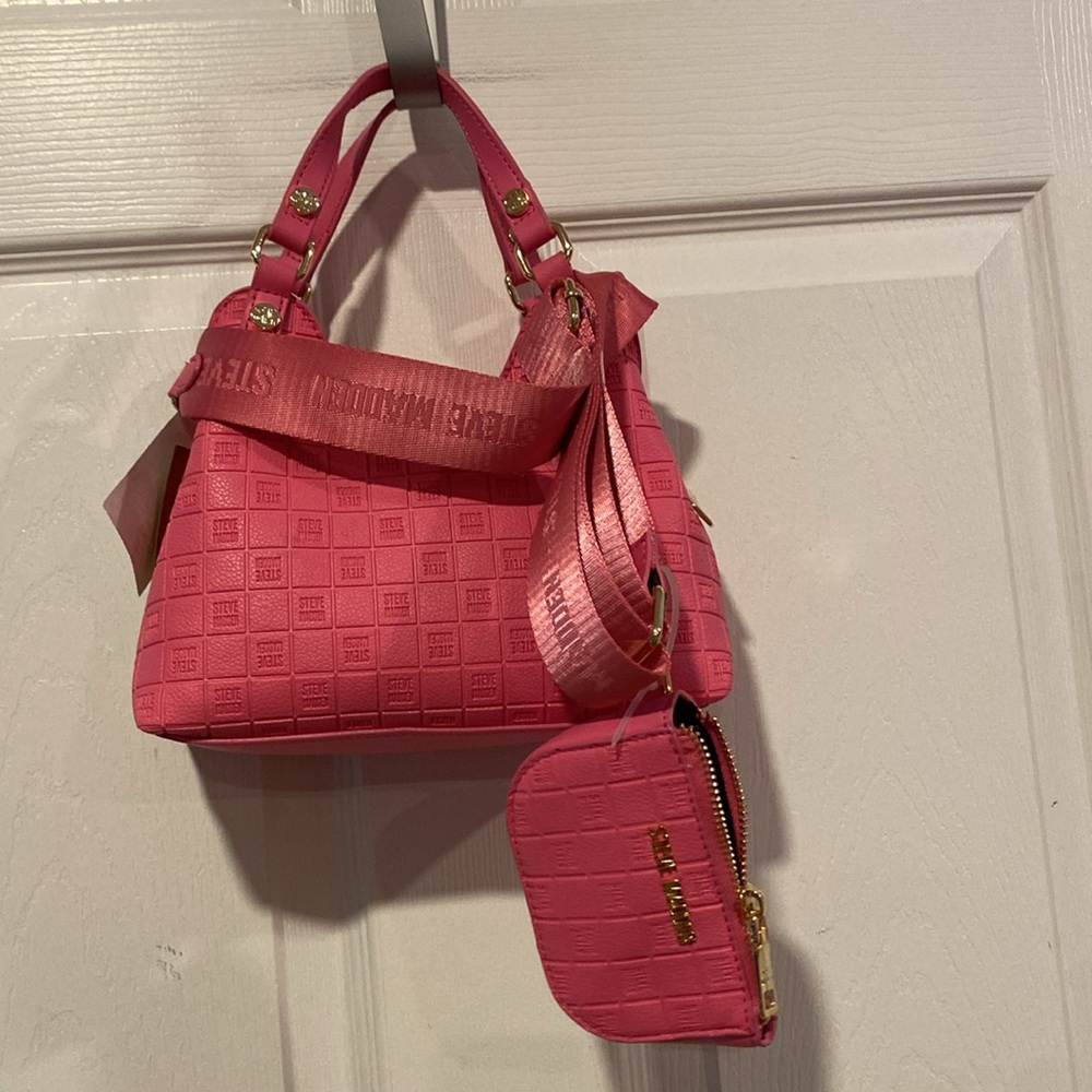 BNWT STEVE MADDEN BCami Pink Crossbody Satchel Bag - Picture 5 of 7
